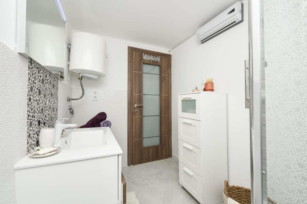 Apartamento Dana Zadar Exterior foto